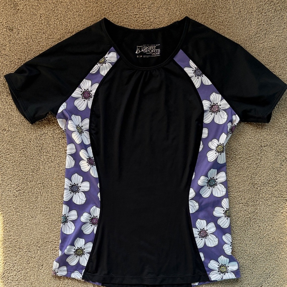 Skirt Sports Hourglass Tee - Kendall Print - Small